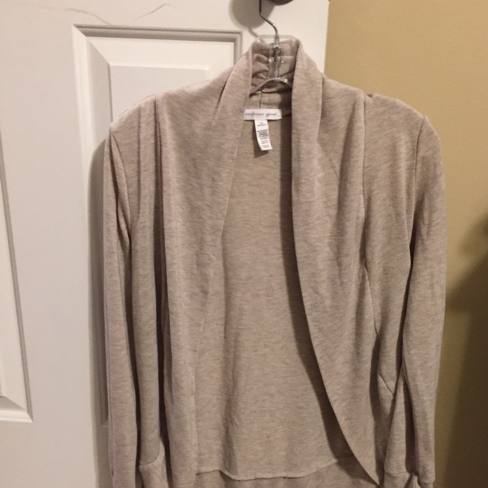 Beige curved hem cardigan